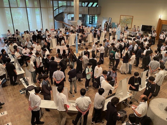 ブース別研究紹介の様子