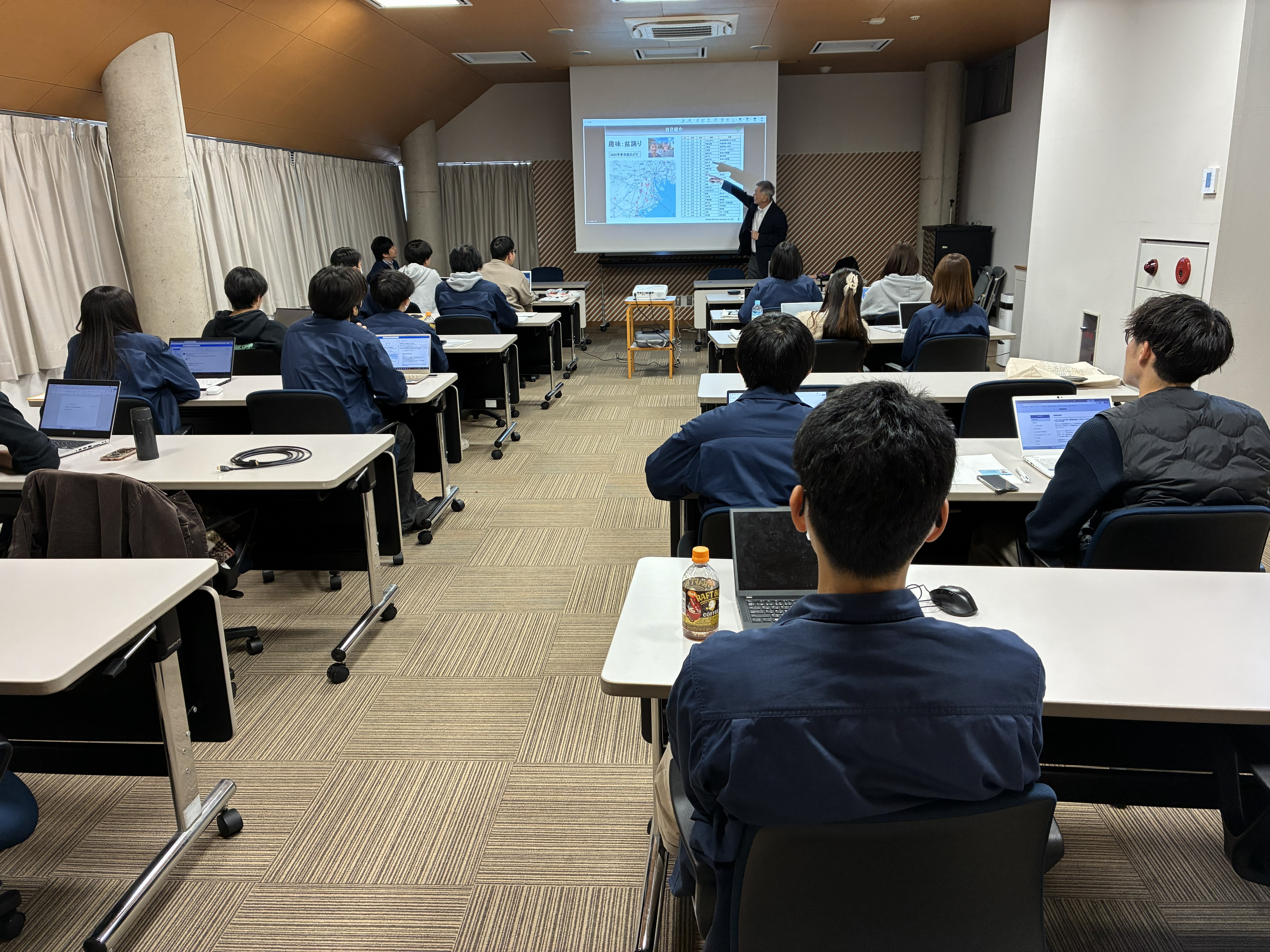 講演の様子 その2